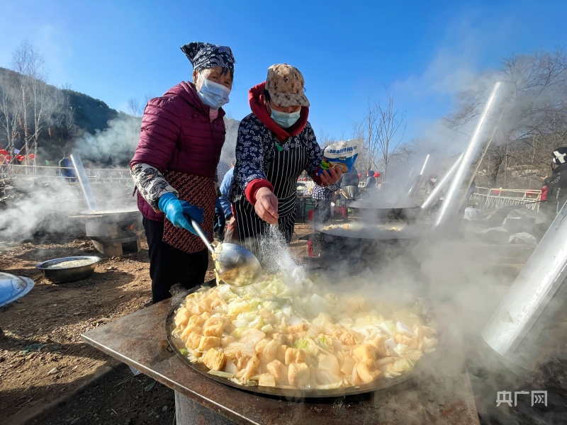 北京延庆区珍珠泉乡第十六届“鸟节”暨k1体育app户外运动消运动服装费季开幕k1体育平台(图2)